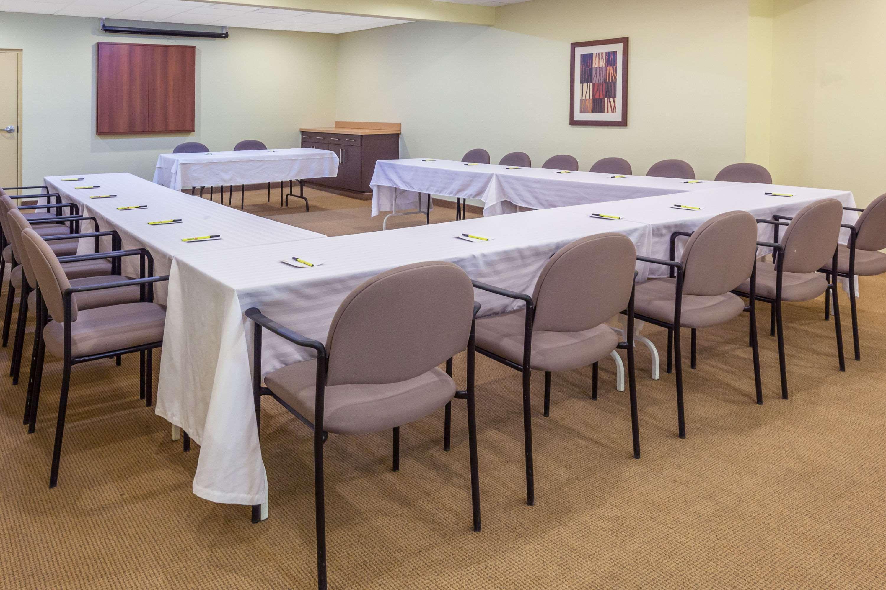Super 8 By Wyndham Nb Hotel Campbellton